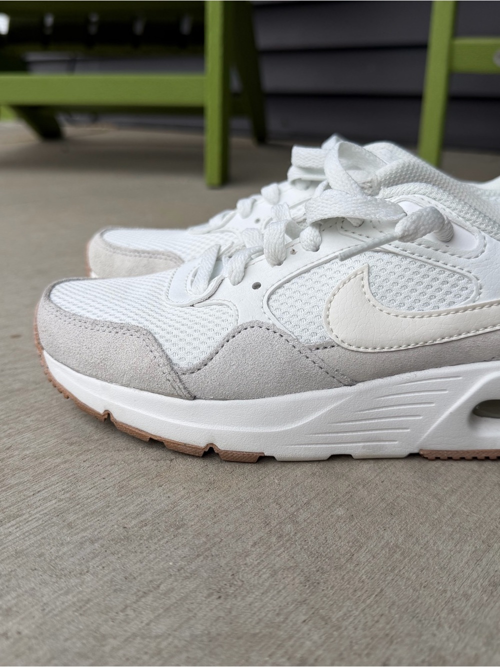 Nike White Mesh Sneakers with Light Beige Accents - Picture 2 of 7